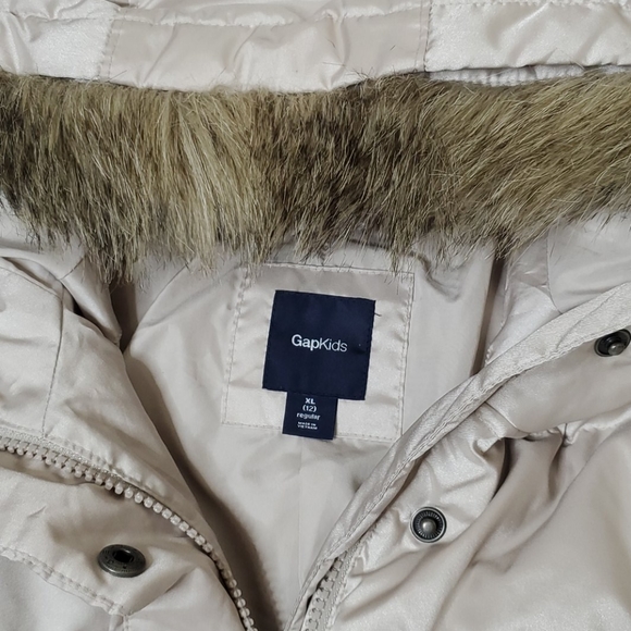 Kid’s Gap Hooded Puffer Coat - Picture 6 of 11